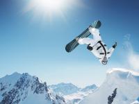 开云平台-NBA季后赛之夜，伊布关键回合不手软，当上帝降临篮球场