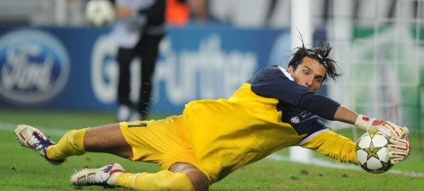 开云官方app入口-红土之王跨界称雄，纳达尔澳网力克法网传奇，刷新网球史认知边界