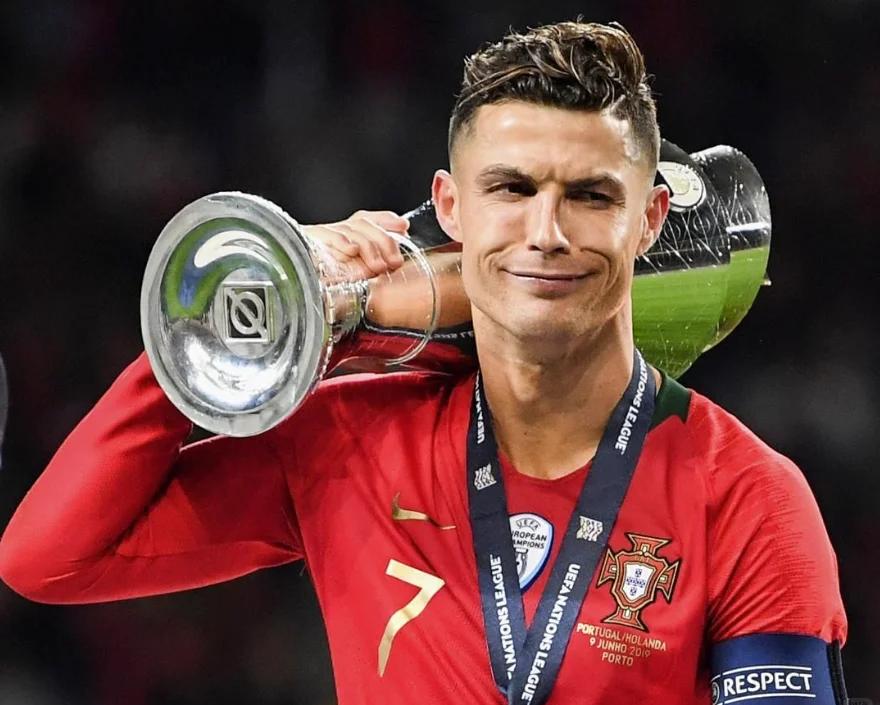 关于比利时队面对丹麦队的挑战,全力冲击半决赛的信息 关于比利时队面对丹麦队的挑战,全力冲击半决赛的信息